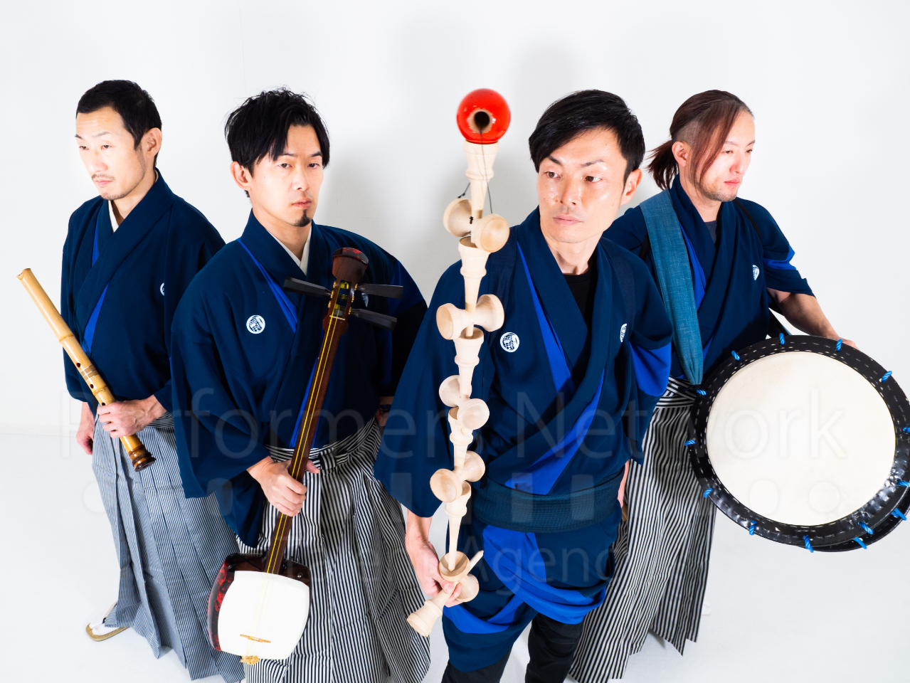 和音和技 WAONWAGI｜「けん玉」と日本の伝統楽器である津軽三味線、尺八、和太鼓が融合したユニット